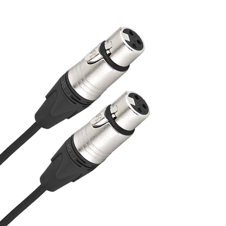 ADPT_AUD XLR f/f