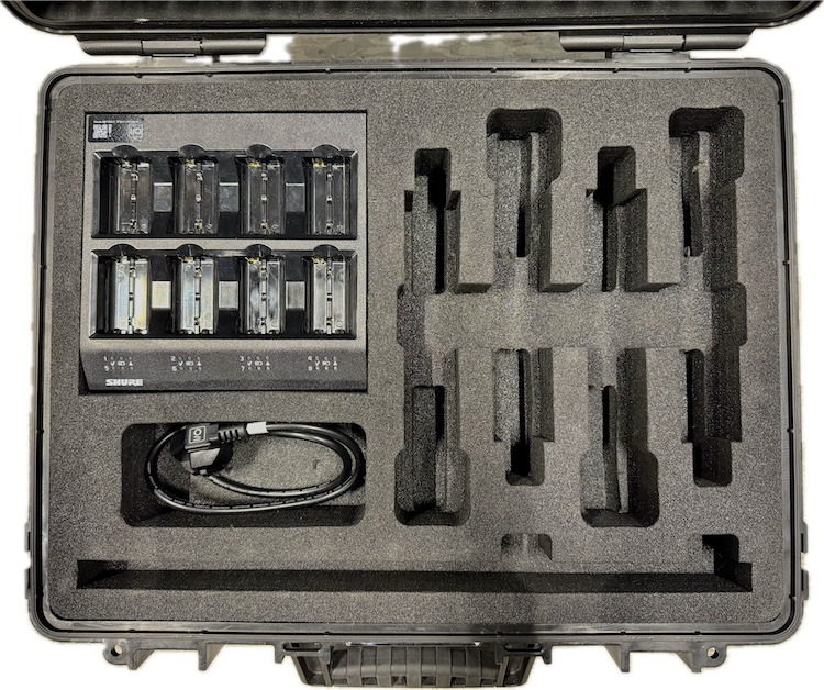 Shure Microfoncase with 8-up Battery Charger