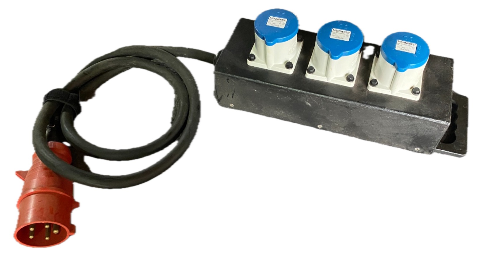 CEE 32A VT>3x single phase CEE 32A/230V